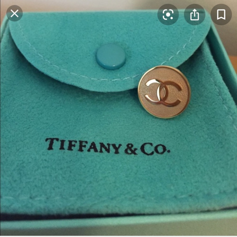 ISO Chanel pin made by Tiffany & co